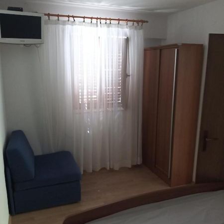 Kontin 2 Apartment Стари Град Екстериор снимка